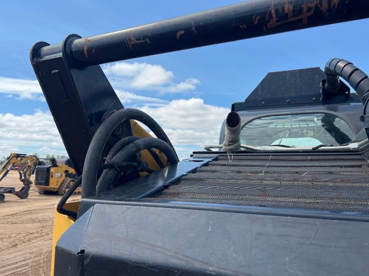 2019-caterpillar-299d2-xhp-image-20