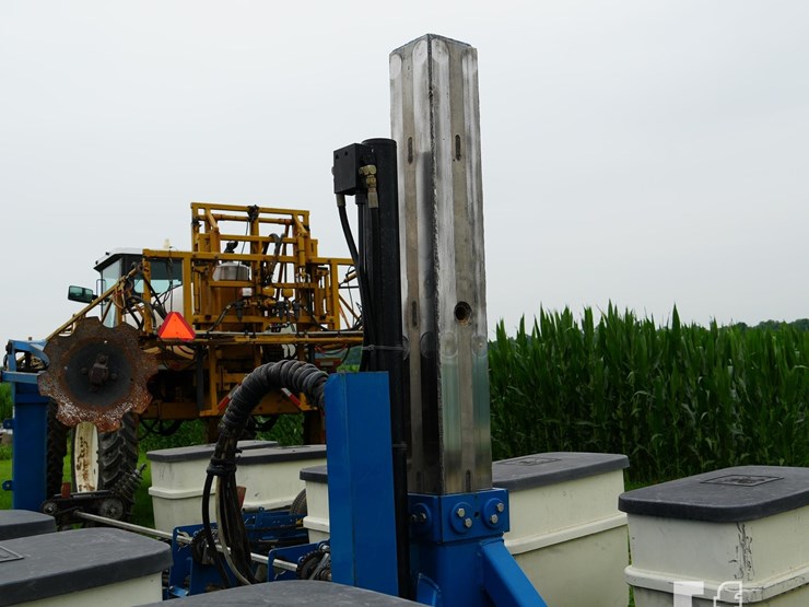 kinze-3500-image-30