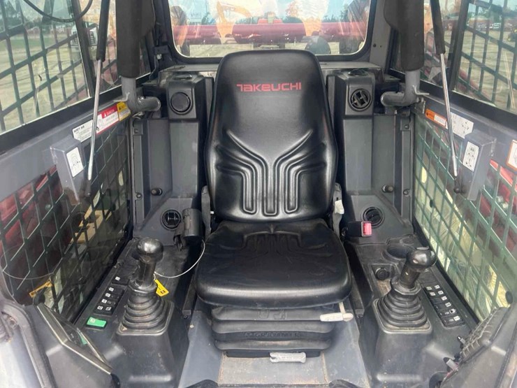 takeuchi-tl12v2-image-25