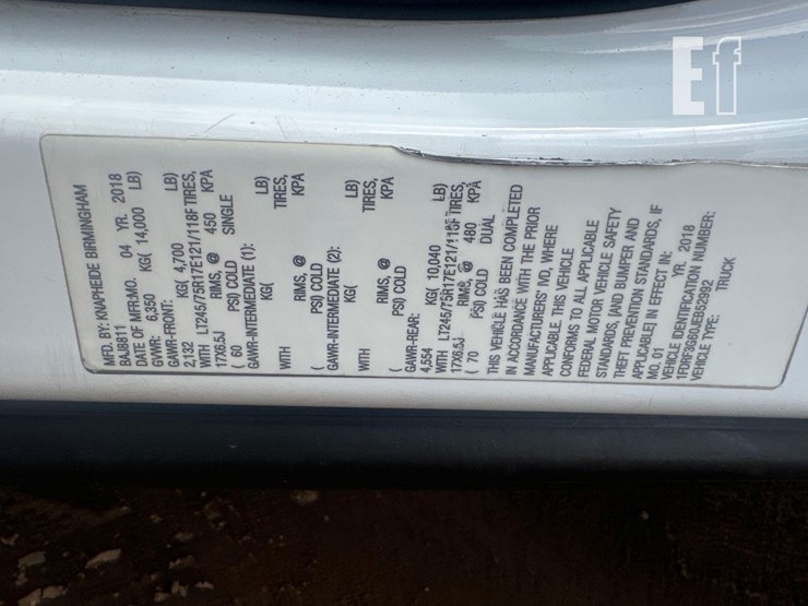 2018-ford-f350-xl-image-13