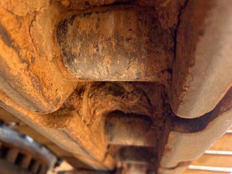 2016-caterpillar-336fl-image-13