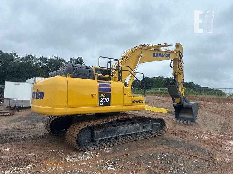 2022-komatsu-pc210-lc-11-image-5