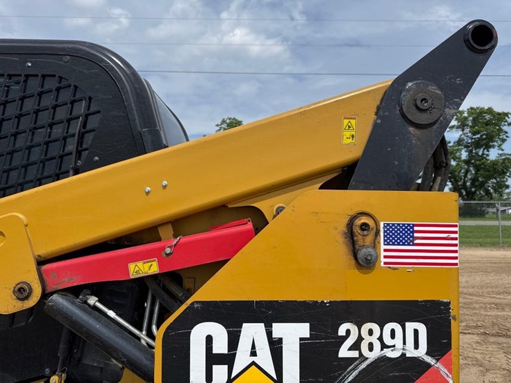 2018-caterpillar-289d-image-32