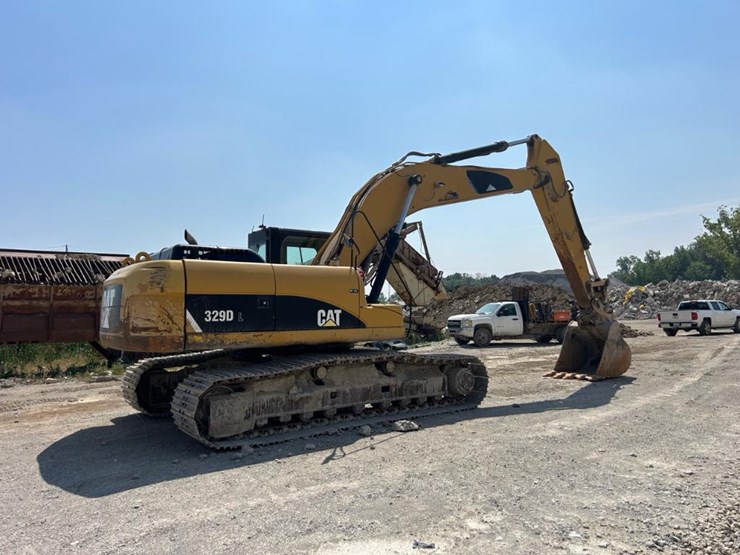 2011-caterpillar-329dl-image-3