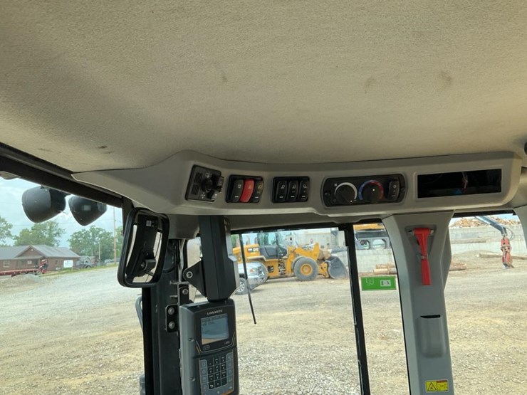 2018-caterpillar-930m-image-30
