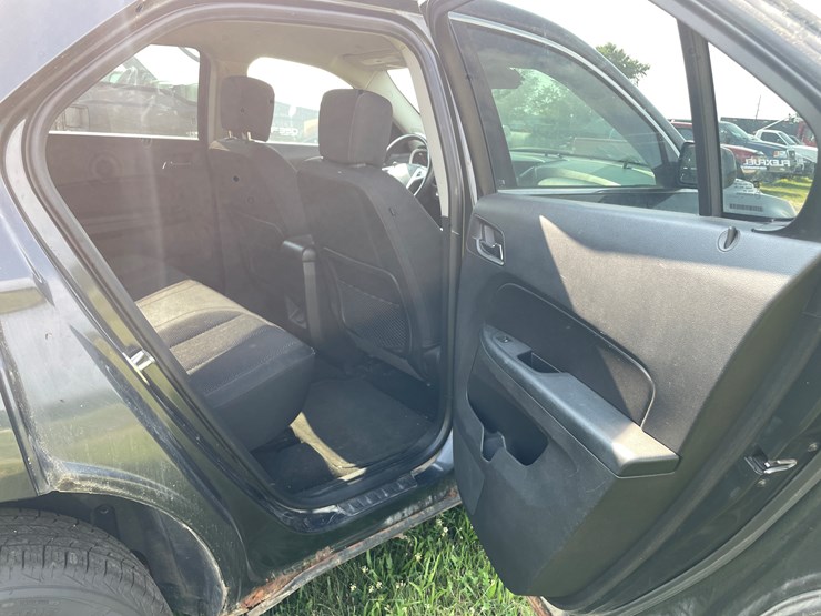 #1041-•-2014-chevy-equinox-awd-(has-wi-title)-image-59
