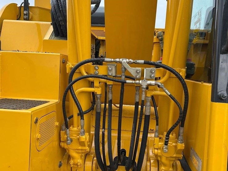 2021-komatsu-pc138us-11-image-13