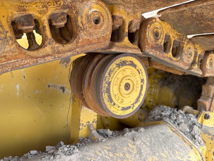 2022-caterpillar-d4-lgp-image-18