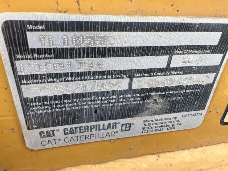 2015-caterpillar-tl1055c-image-16