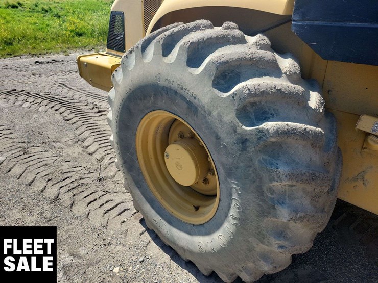 2008-caterpillar-cp-563e-image-10