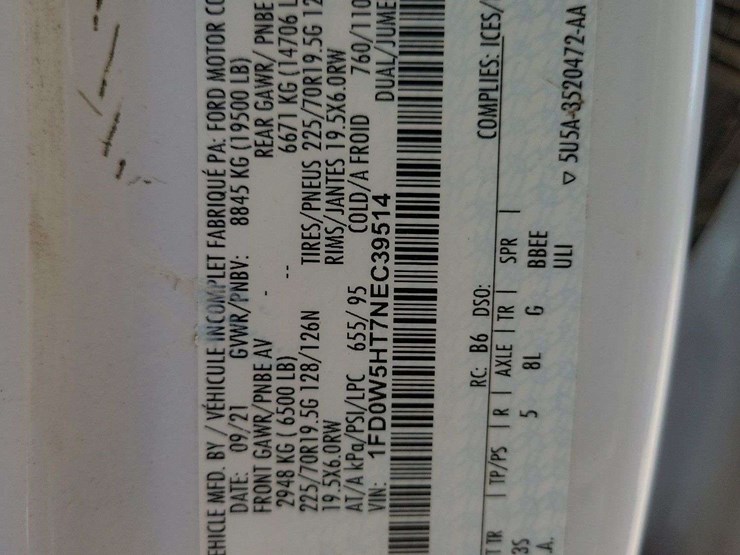 2022-ford-f550-image-9