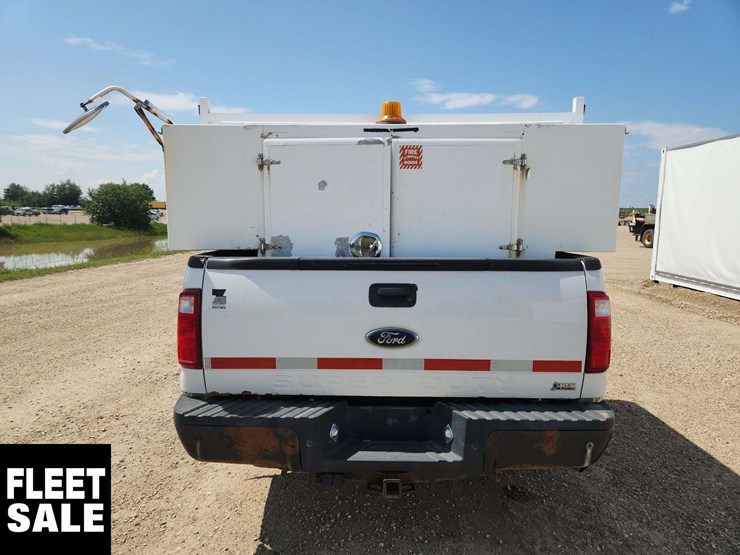 2011-ford-f250-image-19