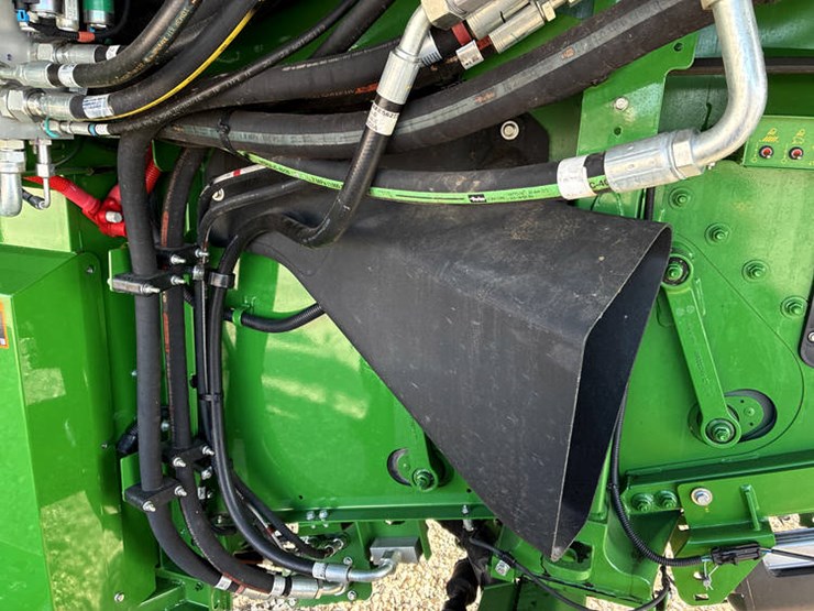 2024-john-deere-s790-image-59