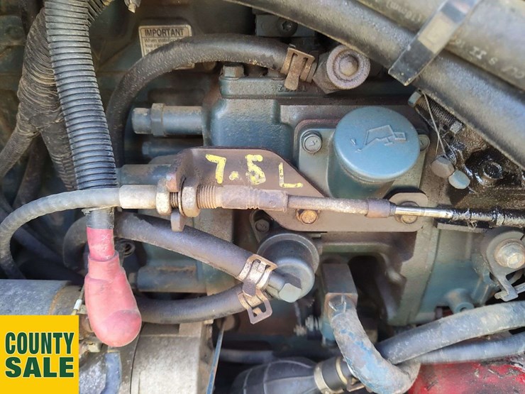 2011-bobcat-toolcat-5600-image-18