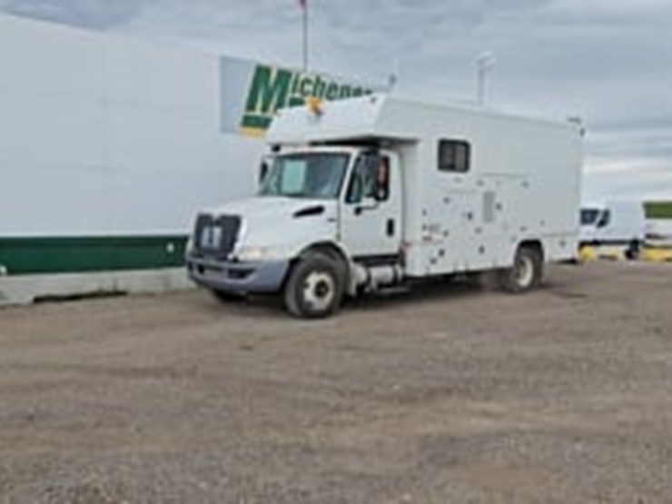 2012-international-durastar-4300-image-30
