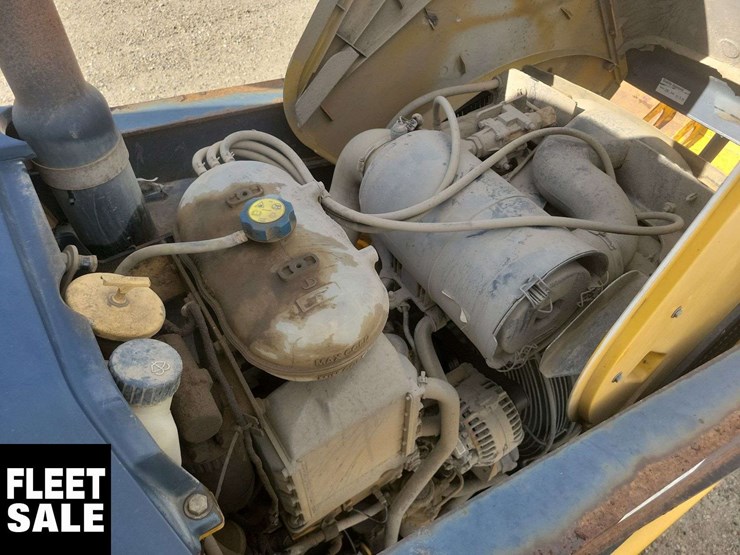 2009-deere-410j-image-24