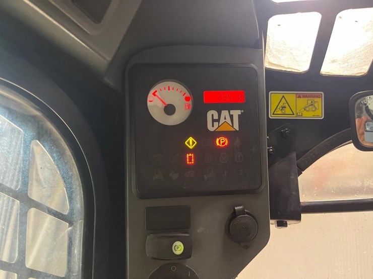 caterpillar-262c-image-19