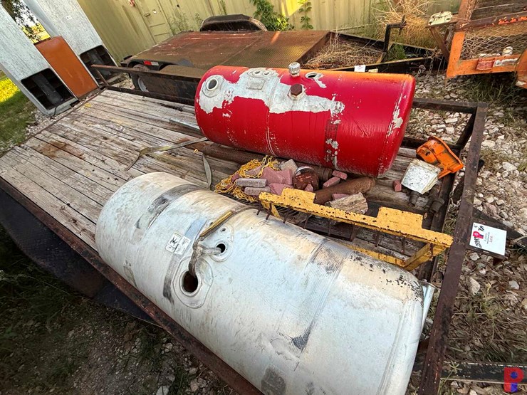 16’-t/a-bumper-pull-trailer-image-3