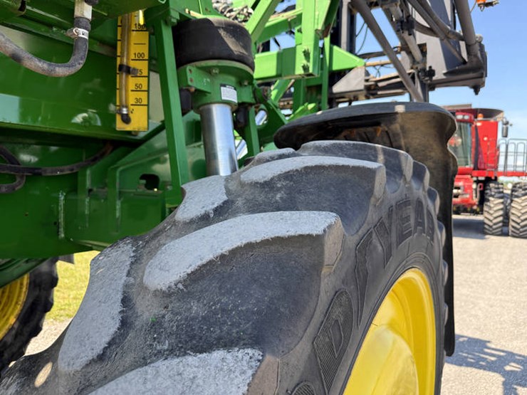 2005-john-deere-4720-image-11