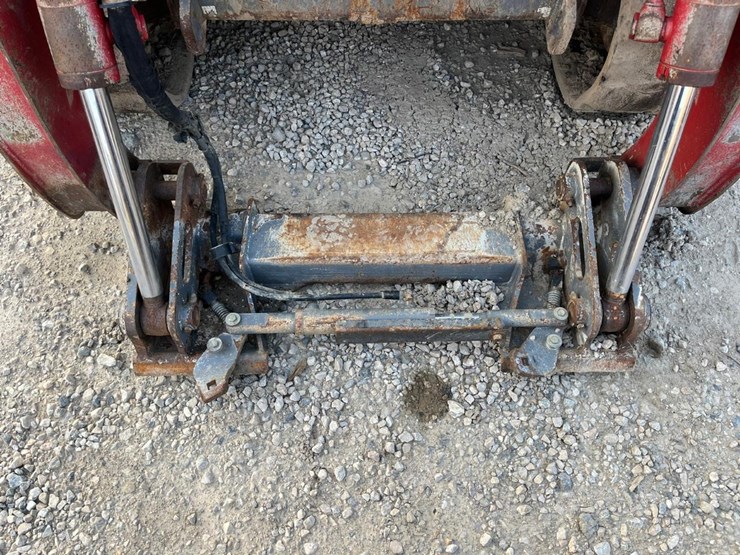 takeuchi-tl12r2-image-9