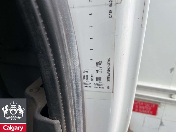 2012-international-durastar-4300-image-7