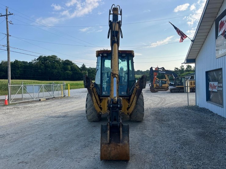deere-410g-image-4