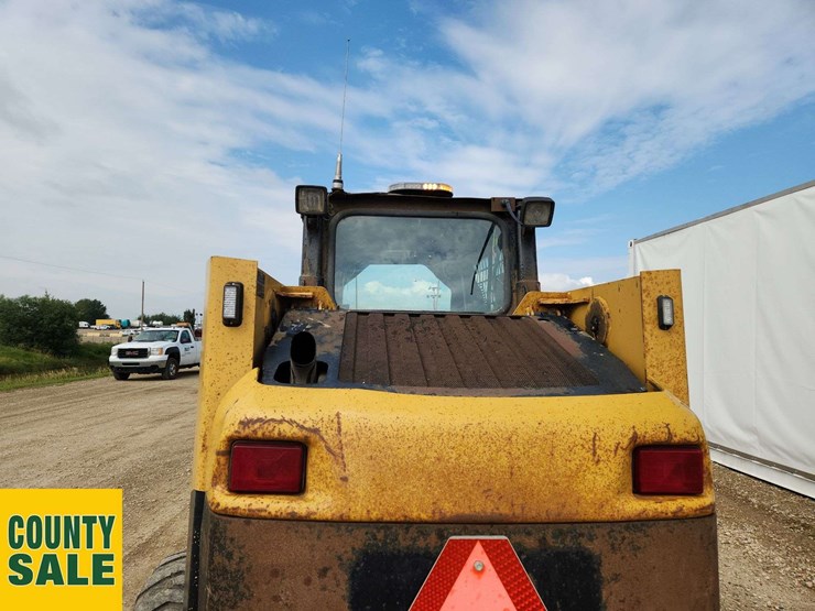 2005-caterpillar-246b-image-31