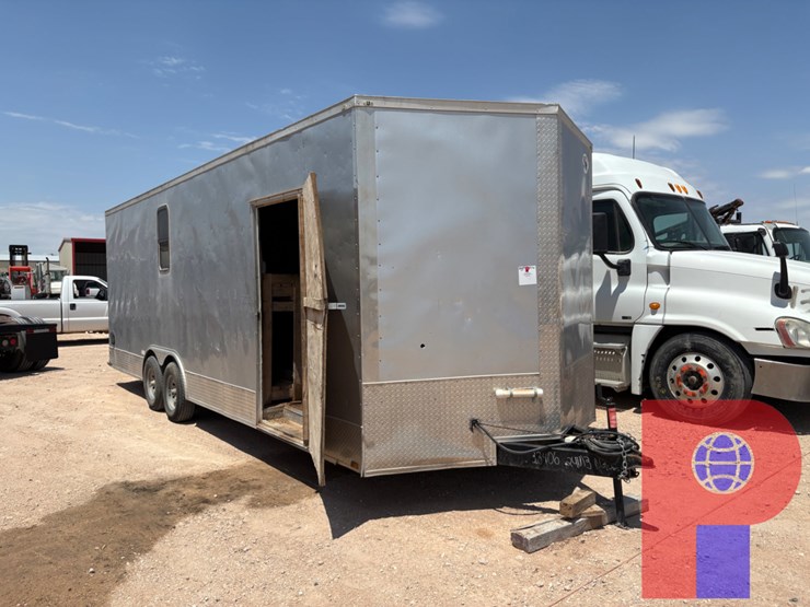 2022-quality-cargo-26’-x-102”-enclosed-trailer-image-2