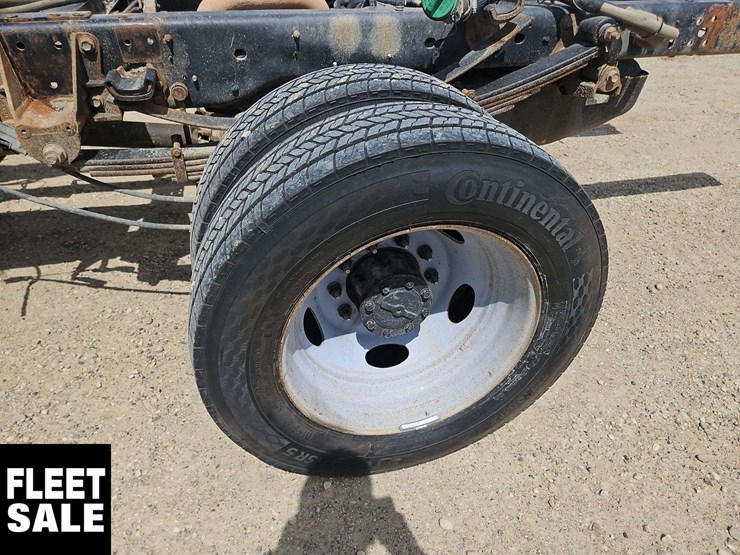 2019-ford-f550-image-26