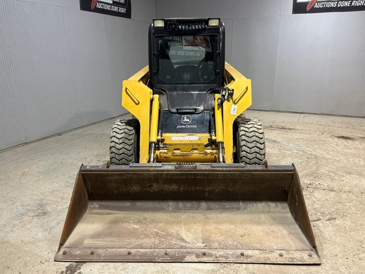 2018-john-deere-328-image-8