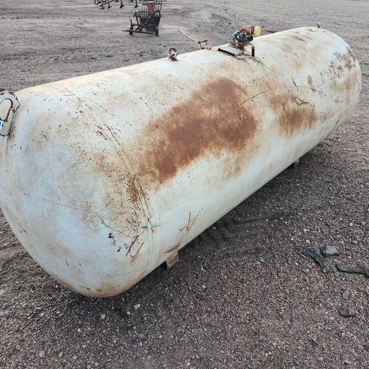 TRINITY TANK