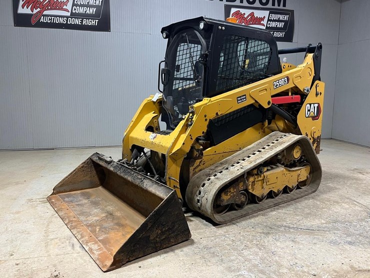 2021-caterpillar-259d3-image-2