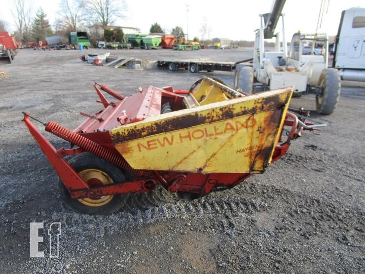 new-holland-477-image-2