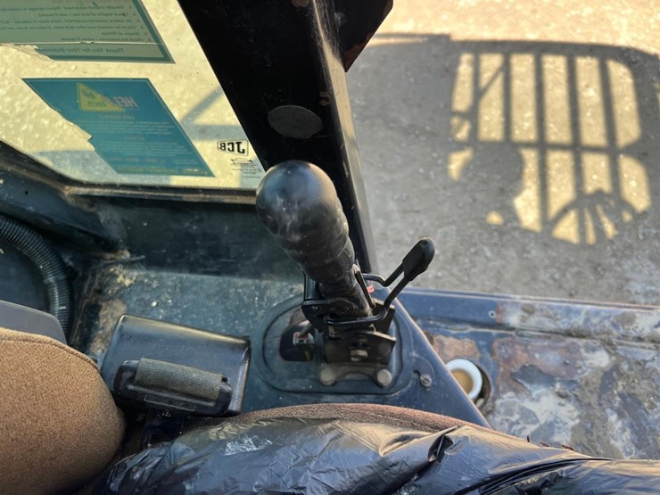 2015-jcb-507-42-image-37