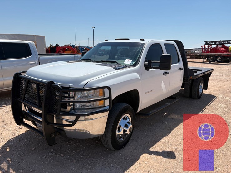 2012-chevrolet-silverado-3500hd-image-1