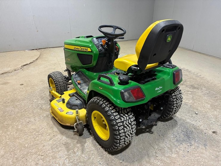 john-deere-x738-image-4