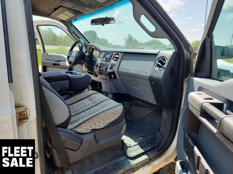 2016-ford-f350-image-18