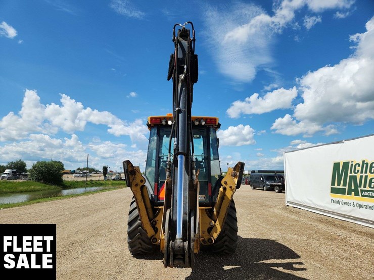 2007-deere-410j-image-19
