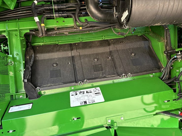2024-john-deere-s790-image-51