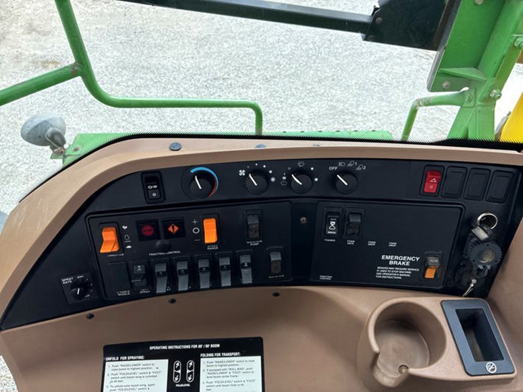 2003-john-deere-4710-image-96