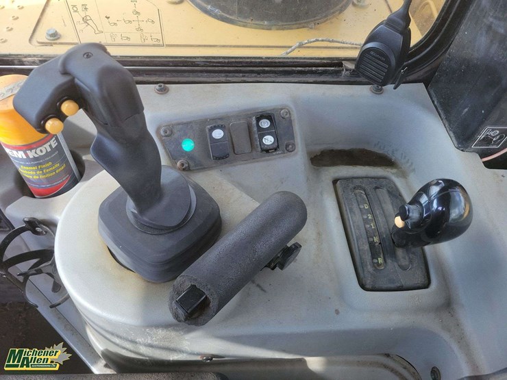 2007-caterpillar-627g-image-28