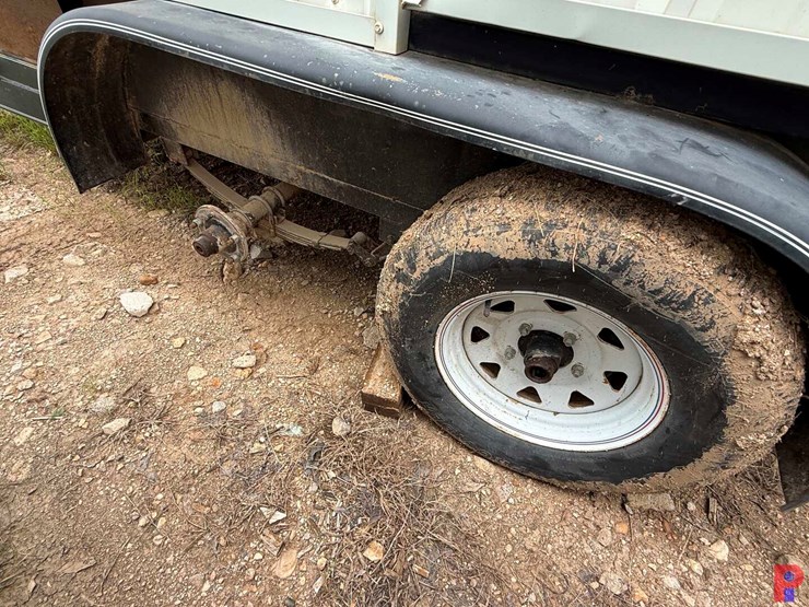 texas-bragg-16’-t/a-bumper-pull-cool-down-trailer-image-10