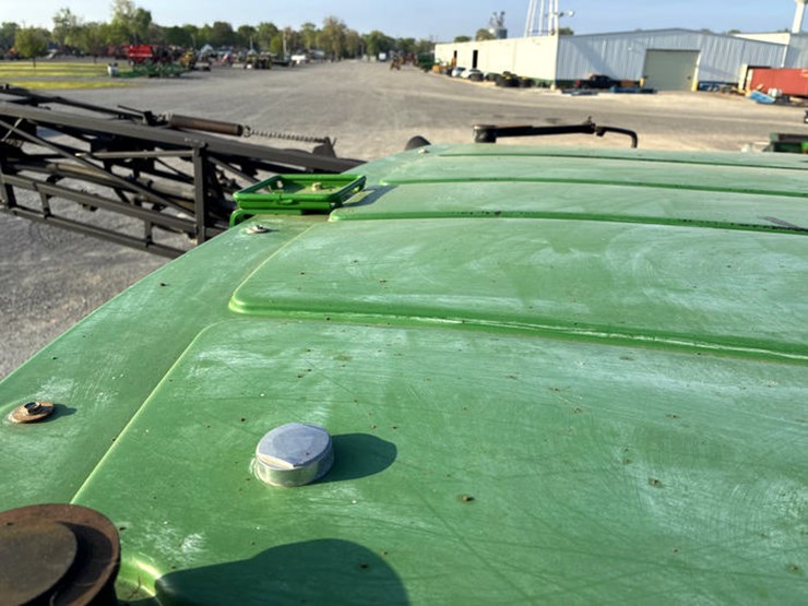 1999-john-deere-4700-image-92