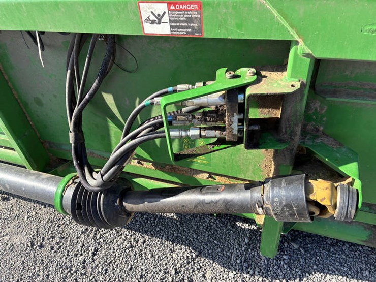 2010-john-deere-630f-image-10