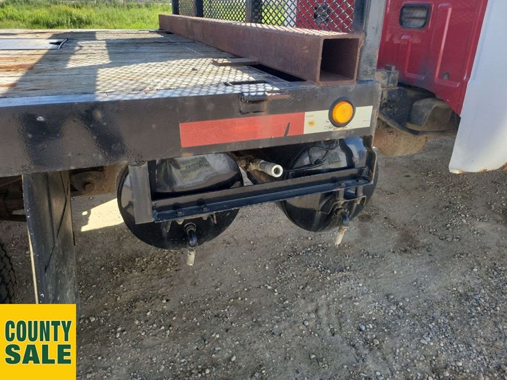 2003-ford-f550-image-34