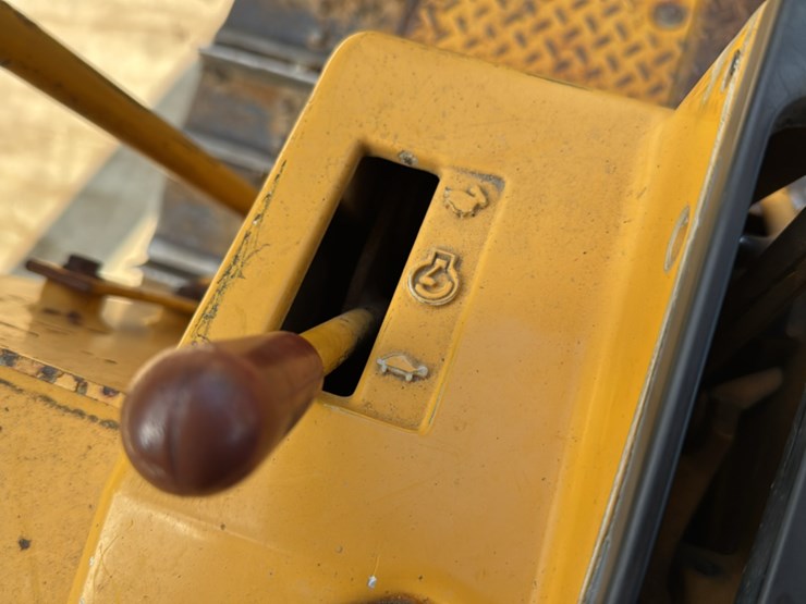 deere-450g-image-43