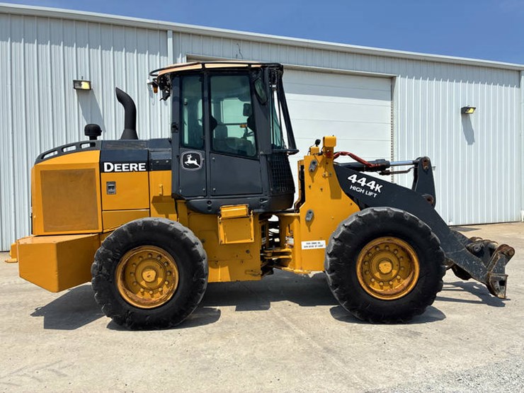 2018-john-deere-2018-image-4