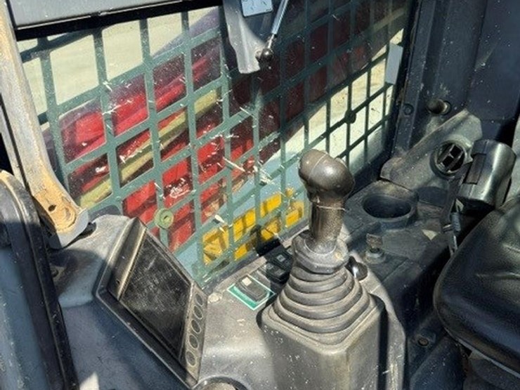 takeuchi-tl10v2-image-19