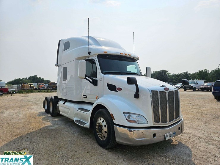 2020-peterbilt-579-image-6