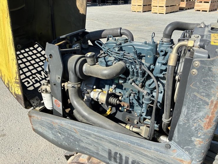 2010-bomag-bmp8500-image-6